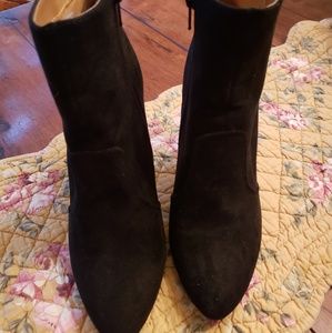 Ankle booties